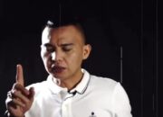 Hard Gumay Ramal Artis Inisial A Bakal Gemparkan 2025, Terseret Kasus Besar di Dunia Politik